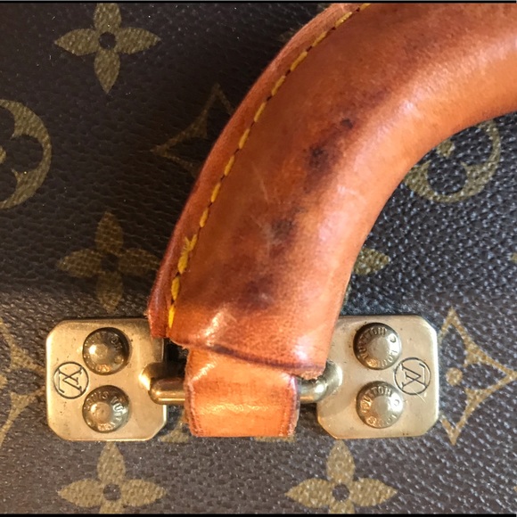 RARE! LOUIS VUITTON VINTAGE PULLMAN RARE! RARE! STEAL OF A PRICE!! - Picture 2 of 8